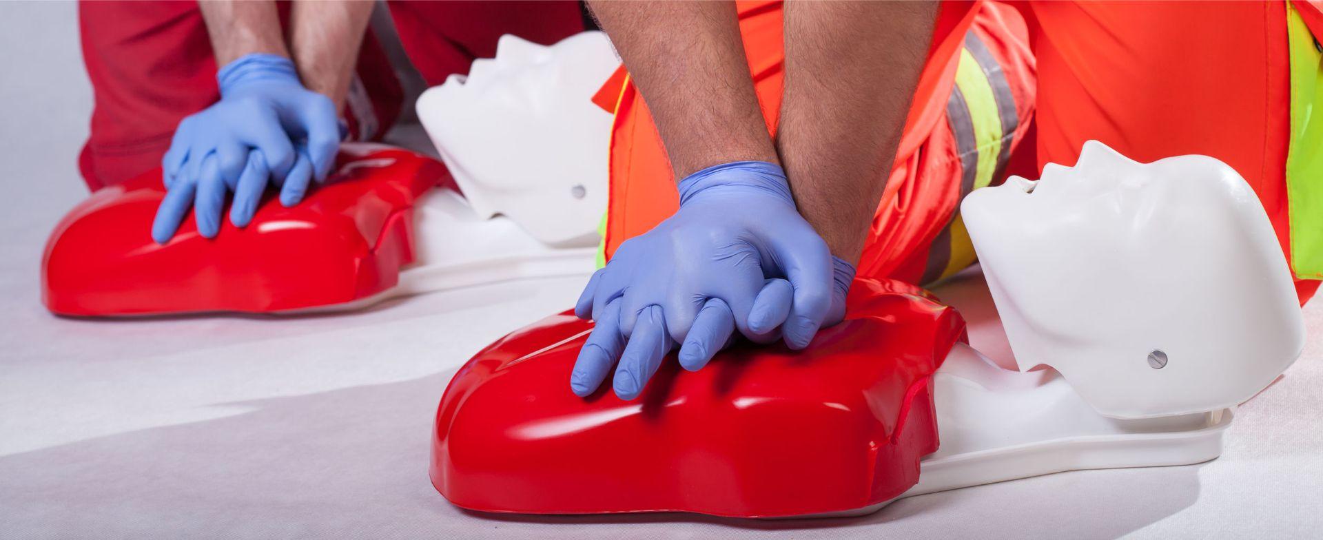 cpr / first aid course for lifeguards